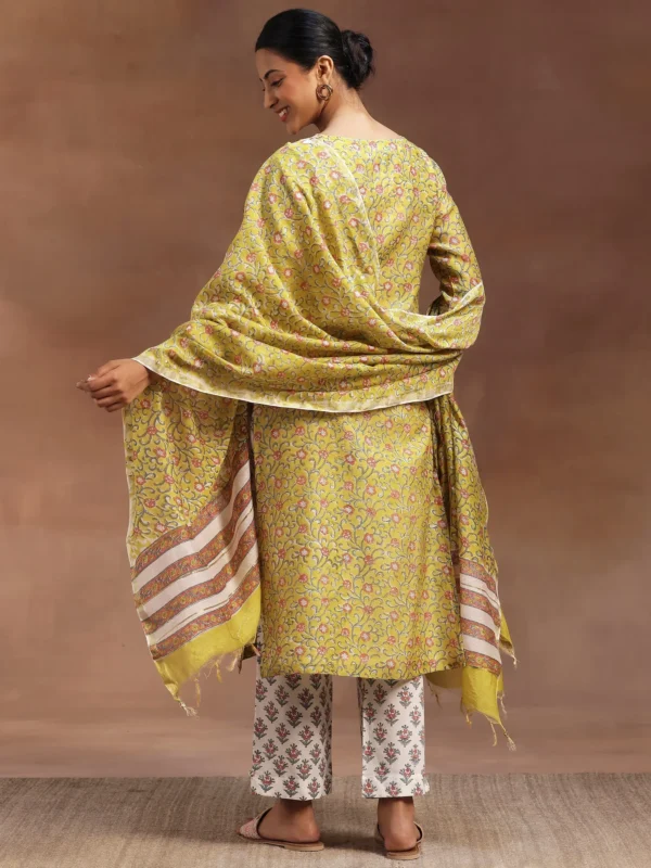 Women Yellow Printed Cotton Straight Suit With Dupatta - Image 7