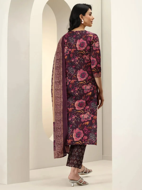 Women Burgundy Printed Cotton Straight Suit Sets With Dupatta - Image 6