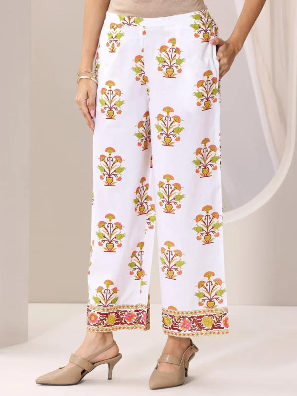 Women White Printed Cotton Blend Straight Suit Set With Dupatta - Image 3