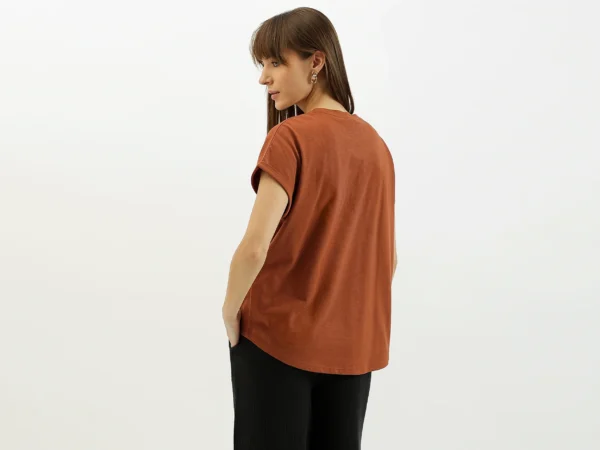 Women Round Neck Embroidered T-Shirt - Image 5