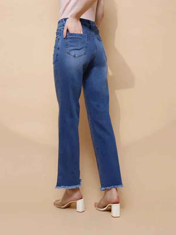 Women Blue Straight Relaxed Fit Jeans - Image 3