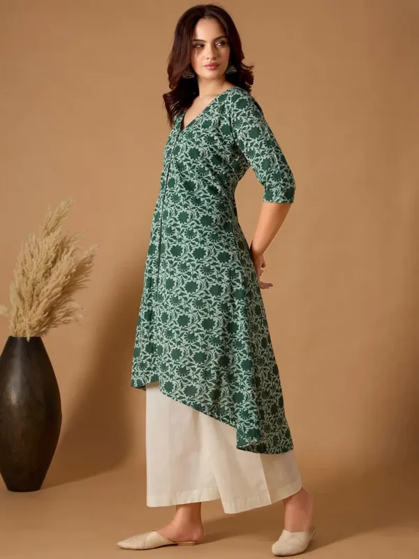 Women Green Dabu Hand Block Printed Cotton Kurta - Image 4